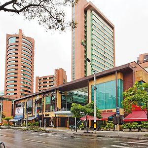 Hotel Holiday Inn Express & Suites Medellin By Ihg